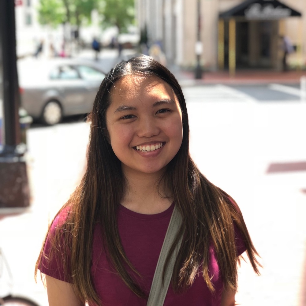 Meet your Posher, Alyssa